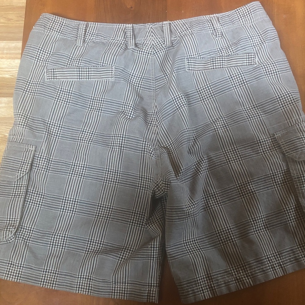 Men's Brown Plaid Vtg. Urban Rys Cargo Shorts - Size 38